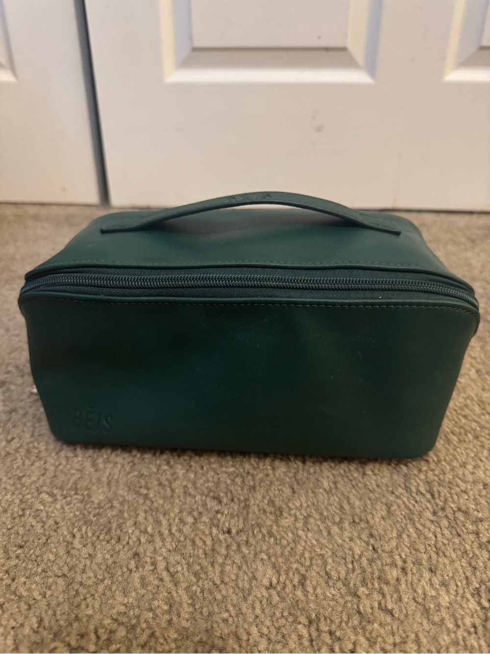BEIS Wicked Green Toiletry Bag with Top Handle